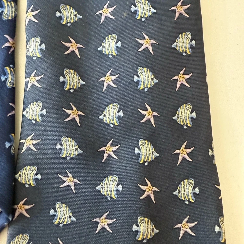 Tropicals by Tango Navy Blue Fish Patterned Men's 100% Silk Tie